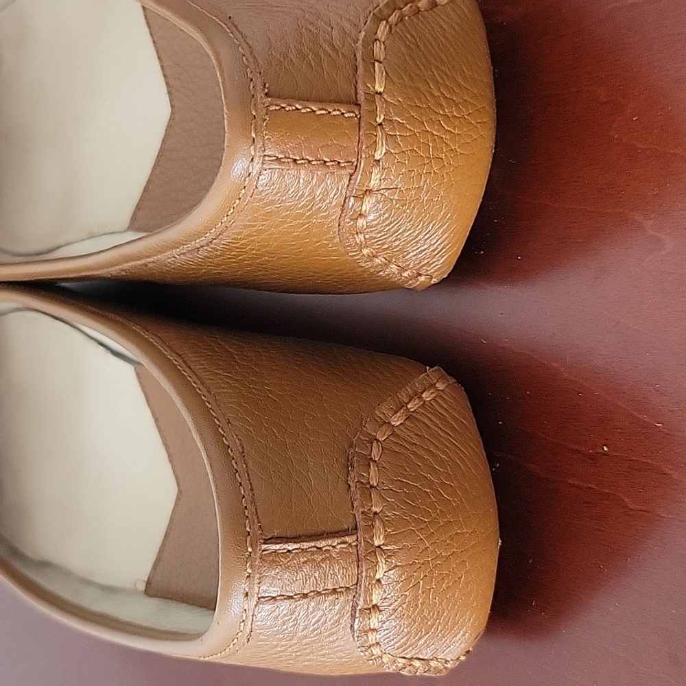 Michael Kors Shoes, 7.5, Brown/Gold - Picture 2 of 10